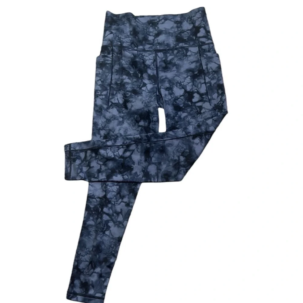 Athleta elation thighs 7/8 size small blue active wear . Gym , workout